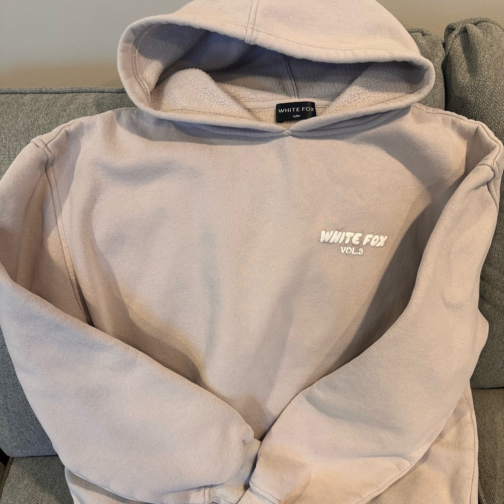 White Fox Hoodie S/M
